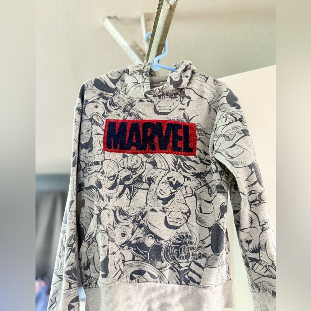 Marvel Gray and Red Graphic Sweatshirt toddler boys